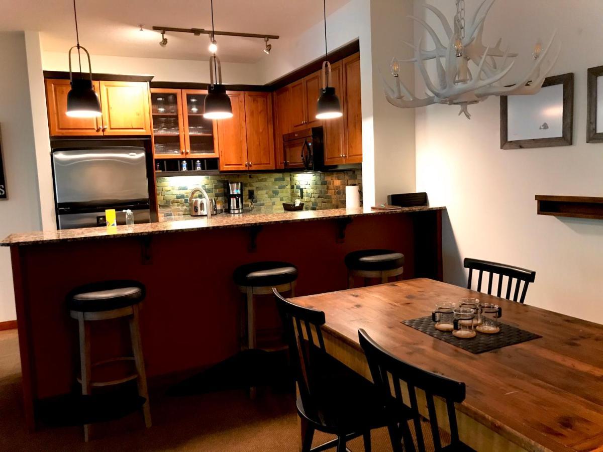 Luxurious & Spacious Mountain Retreat Canmore Luaran gambar